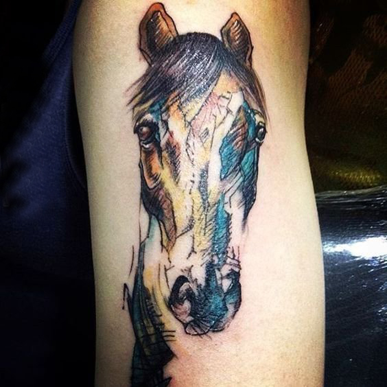 纹身 马  设计感十足的马纹身图片