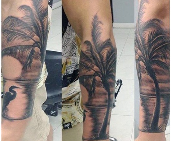 棕榈树纹身图片   根深叶茂的棕榈树纹身图片
