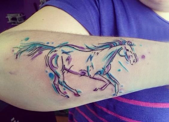 纹身 马  设计感十足的马纹身图片