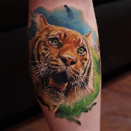 老虎纹身图--9张个性的百兽之王老虎纹身图片作品