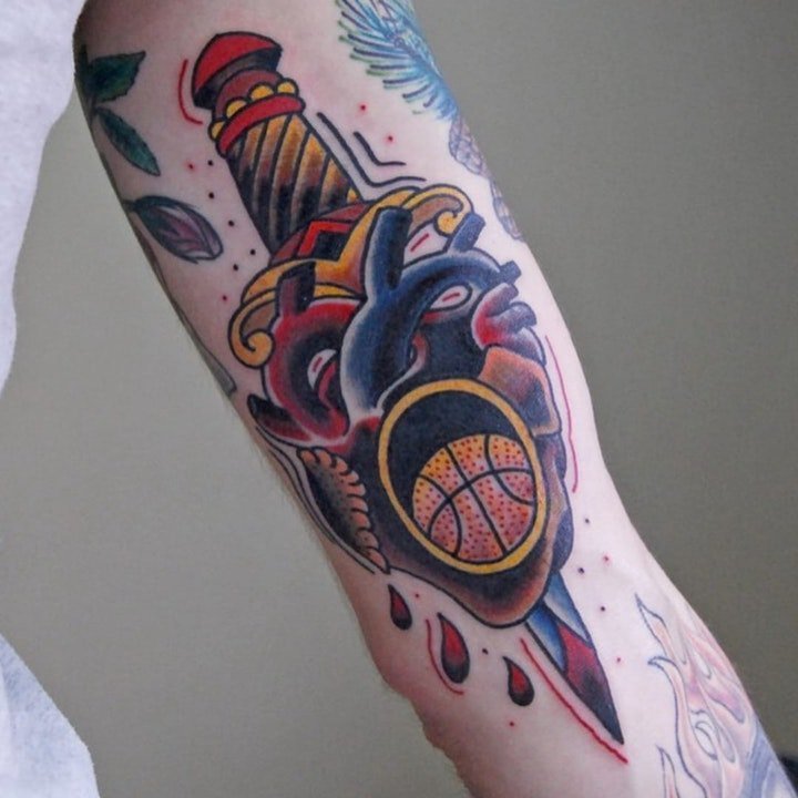篮球图案纹身   多款热血沸腾的篮球纹身图片