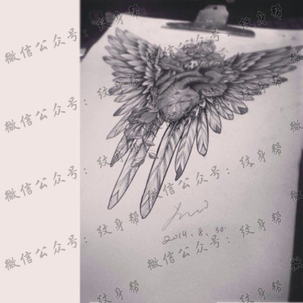 个性黑灰素描心脏翅膀纹身图片