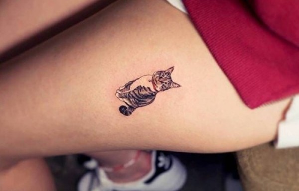 可爱小清新的猫咪图案纹身图4