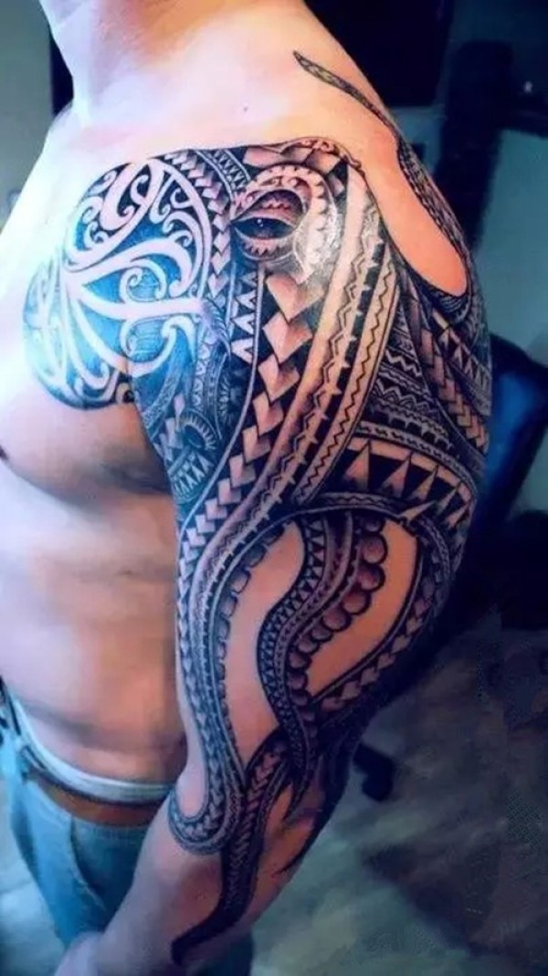 男性潮流半甲纹身图5