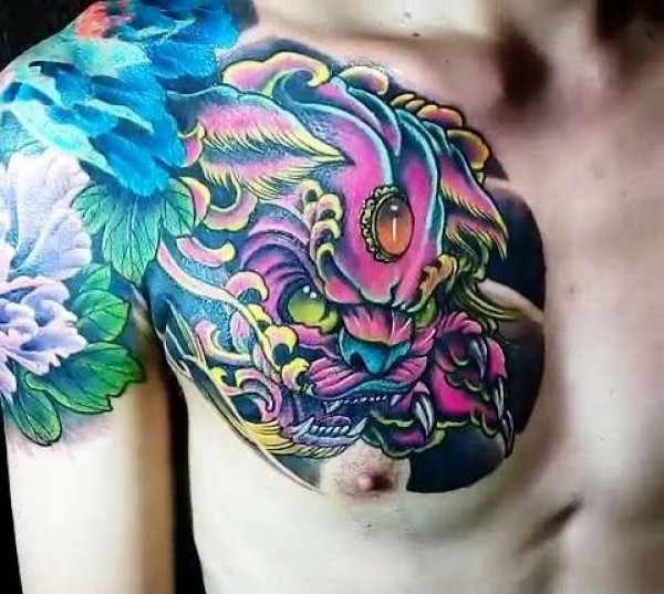 传统中国风唐狮半甲纹身