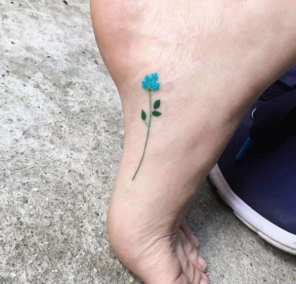 多款女生极其漂亮的微型小清新花朵纹身图片