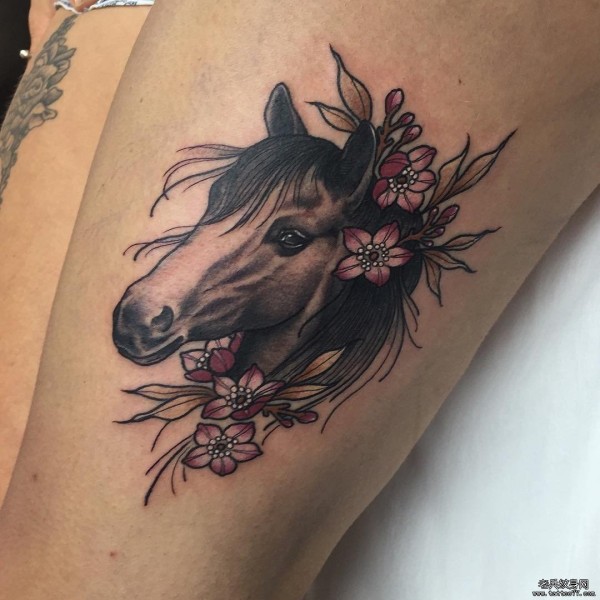 大腿school马花蕊彩色纹身tattoo图案