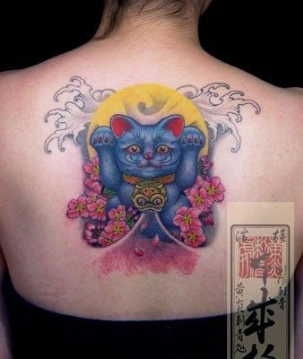 蓝色招财猫纹身图片
