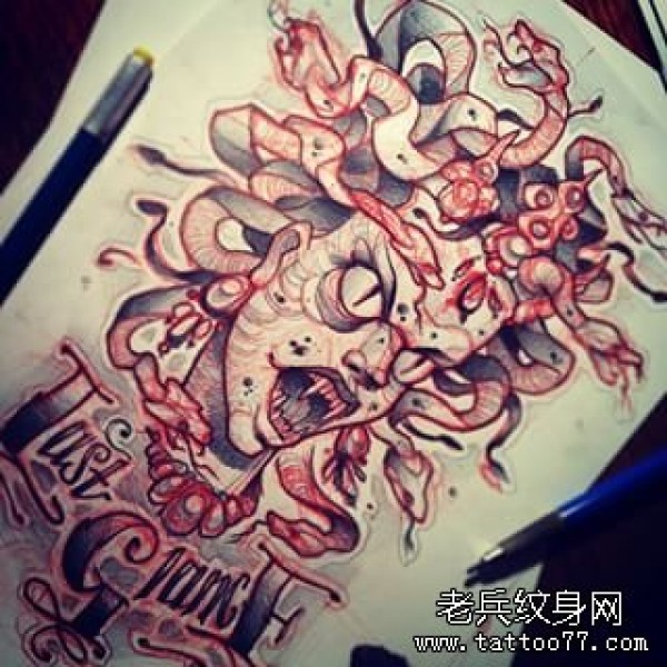 欧美school美杜莎字母纹身图片手稿