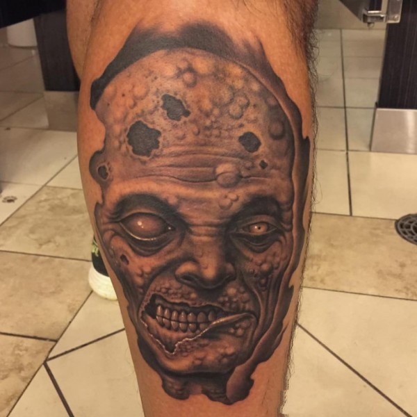 纹身眼睛纹身图片 男性手臂上穿透灵魂的黑色素描纹身眼睛纹身图片
