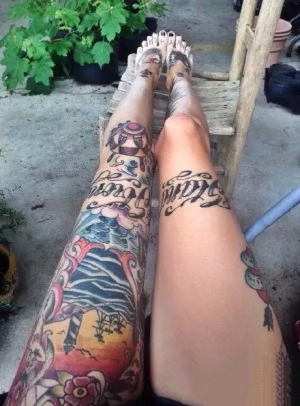 花腿作品：性感的一组女性花腿纹身图片欣赏