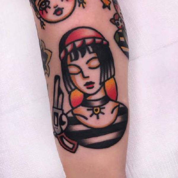 卡通少女纹身图-一组oldschool风格的美少女纹身图片