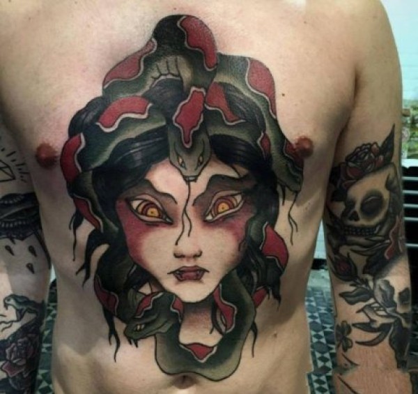 一组蛇发美杜莎女郎纹身图片