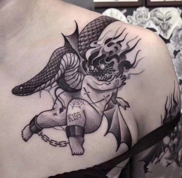 暗黑风格的天使爱神丘比特纹身图片