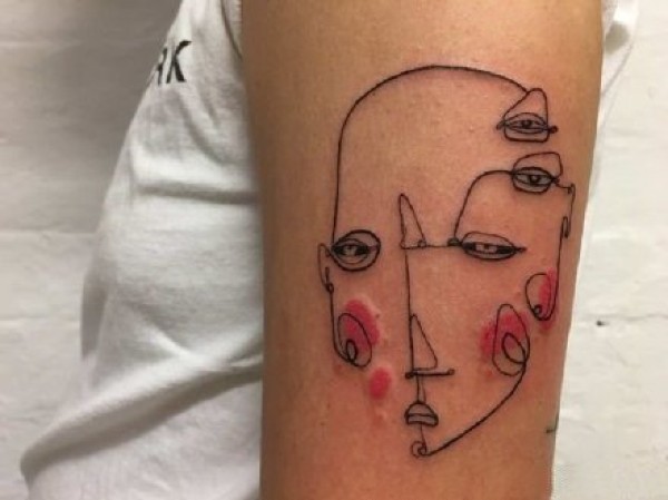 一波抽象的眼睛纹身设计作品图片