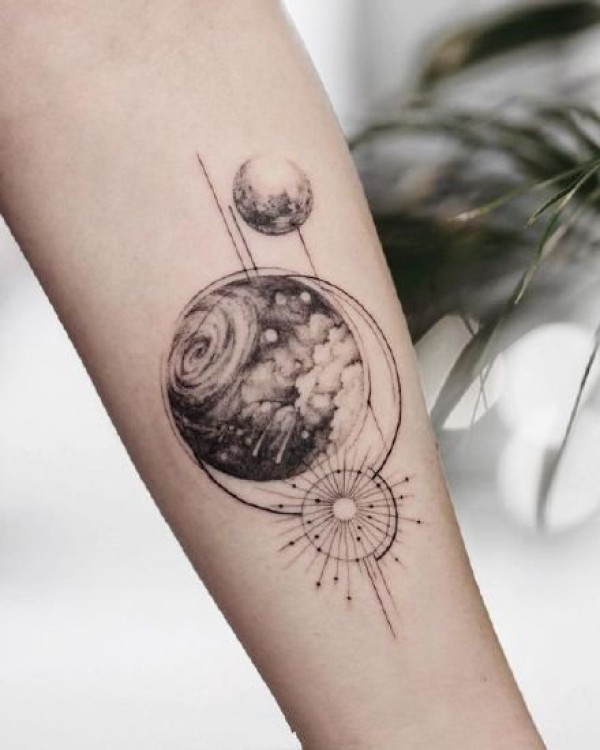 宇宙银河星云主题的9款纹身小黑图作品