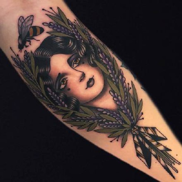 一组欧美女郎纹身图片欣赏