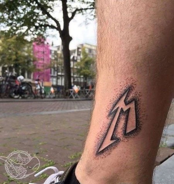 点线小腿闪电纹身图片
