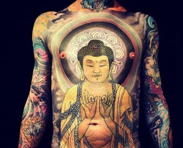 新传统前胸腹部佛纹身图片