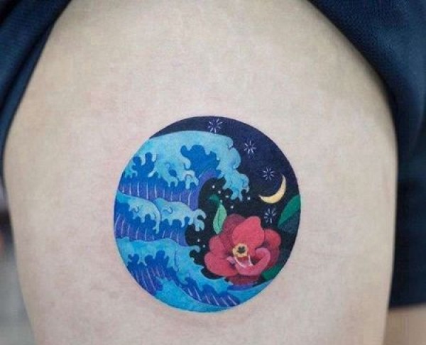小清新大腿海浪纹身图片