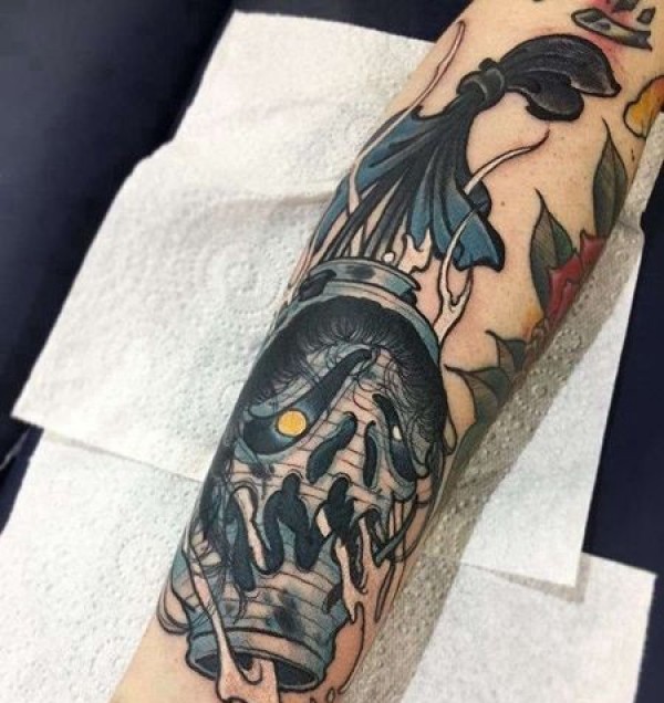 新传统小臂灯笼纹身图片