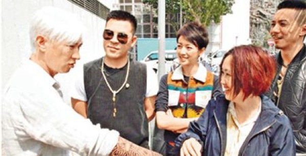 香港影星张家辉驱魔人手臂纹身