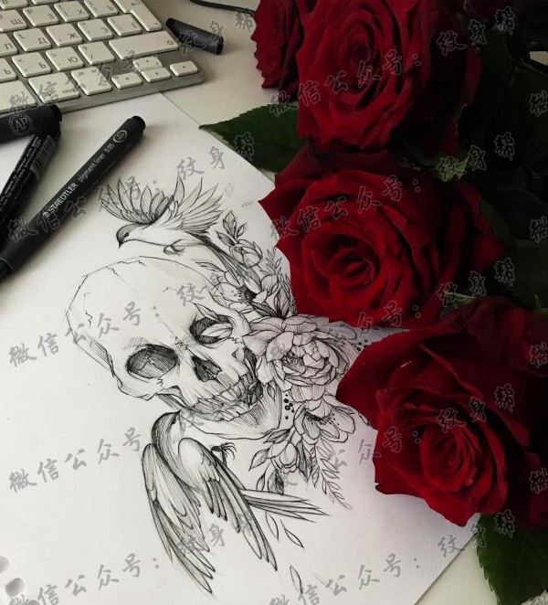 黑灰骷髅花小鸟纹身手稿