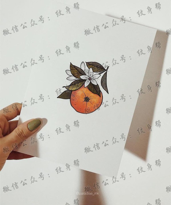 色彩橘子文身手稿