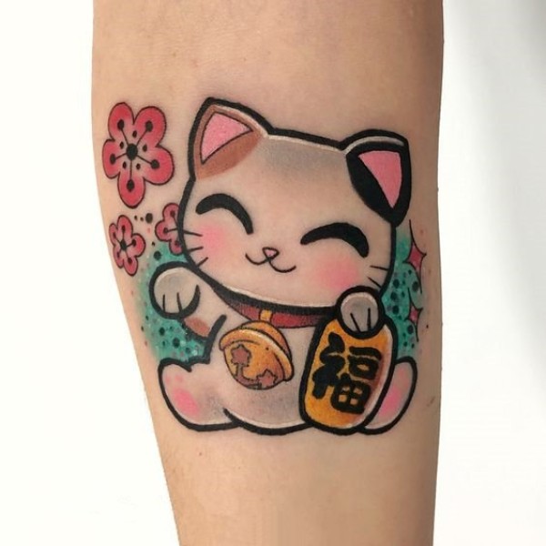 9张萌翻天的樱花季招财猫纹身图片