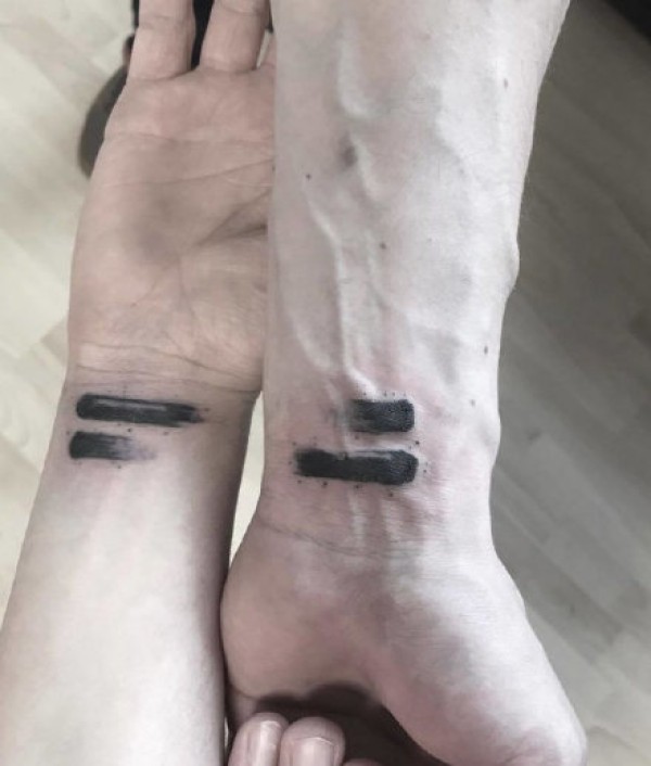 趣味十足的成对刺青纹身图片