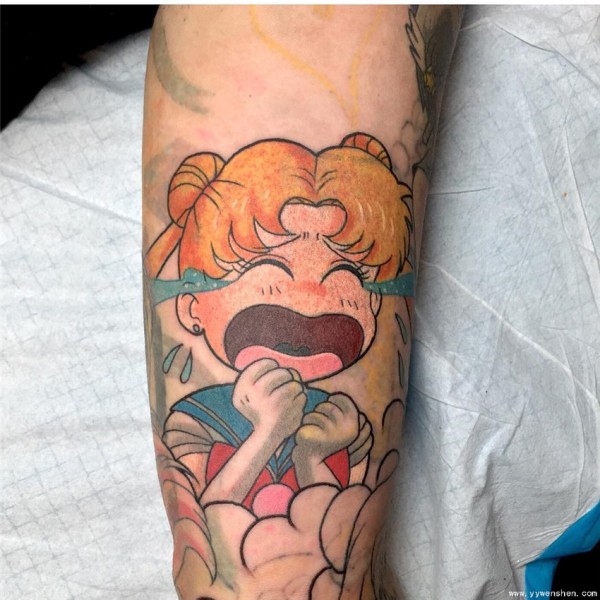宅男纹身师Kimberly Wall的美少女战士Sailor Moon动漫纹身图片集