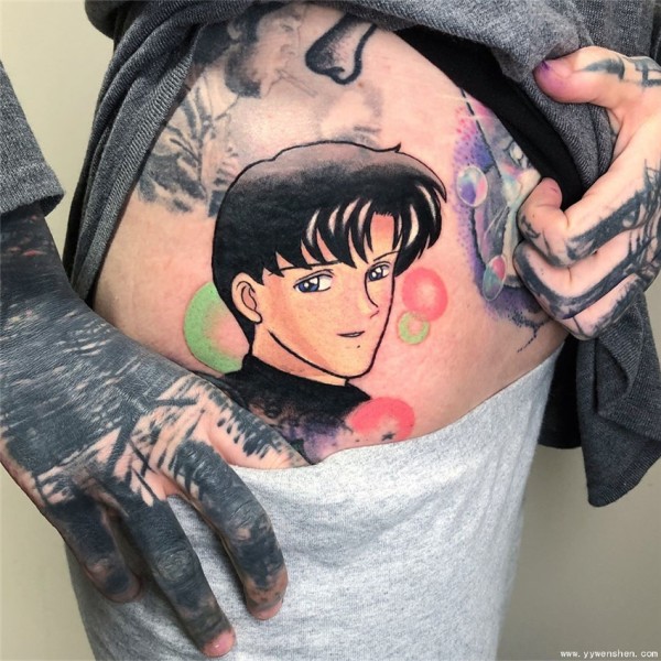 宅男纹身师Kimberly Wall的美少女战士Sailor Moon动漫纹身图片集