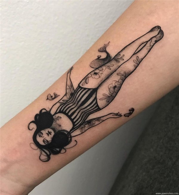 没有美颜瘦身瘦脸特效 做真实的自己插画女孩纹身图片